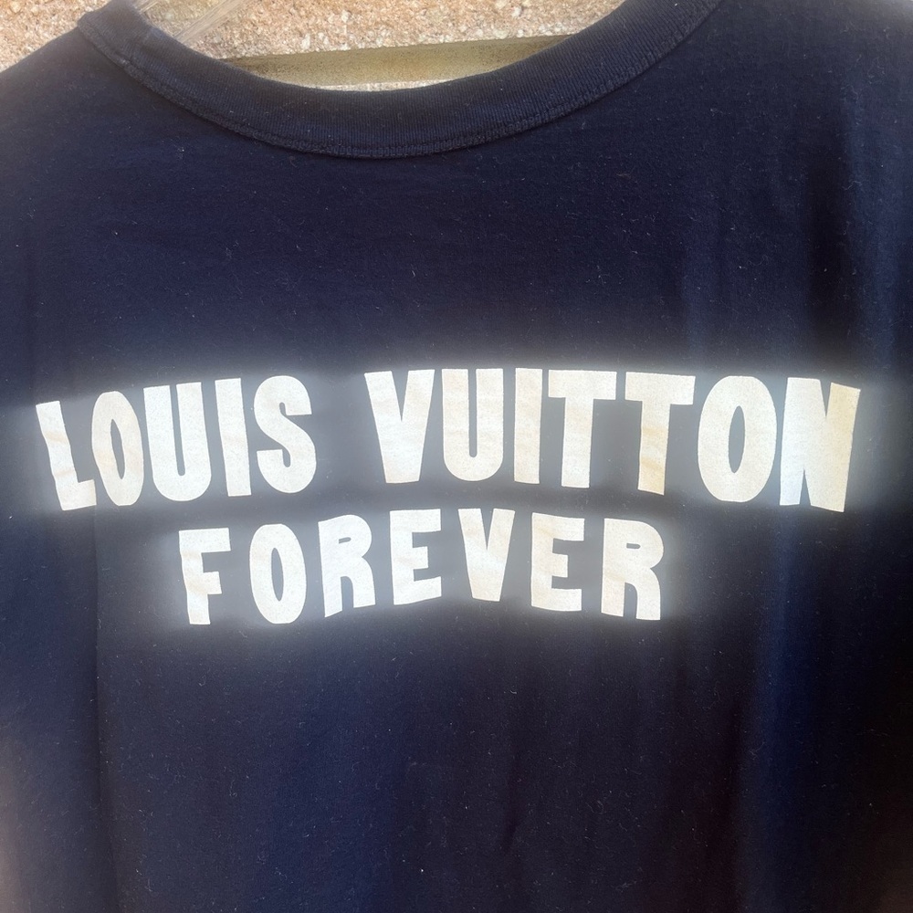 Louis Vuitton Forever Pocket T-shirt navy blue and white Sz Medium short sleeve - Picture 6 of 6